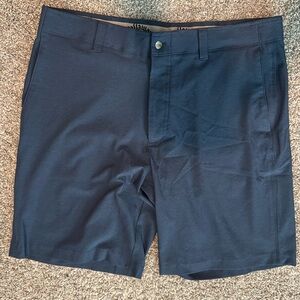 Men’s Callaway shorts size 36 like new